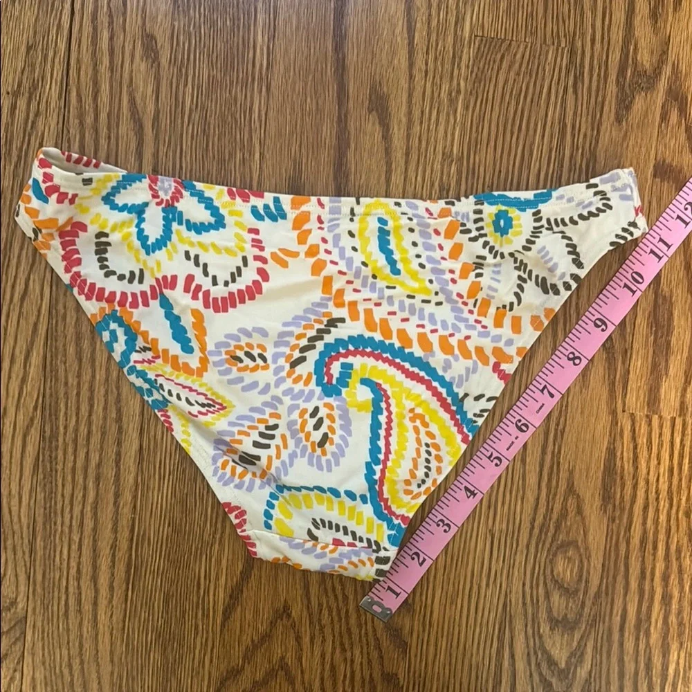 Colorful Patterned Bikini Set - Picture 3 of 7